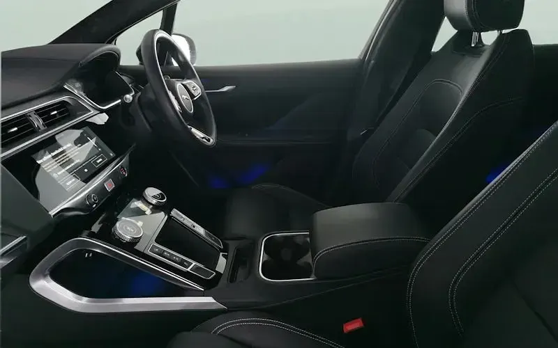 Usado Jaguar I-Pace R-Dynamic 294 kW (400 HP) 2024 Preto SUV