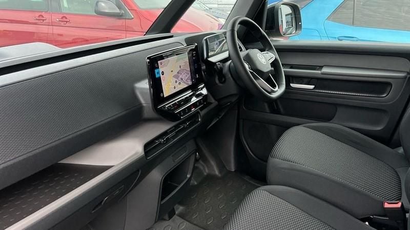 Image 2/4