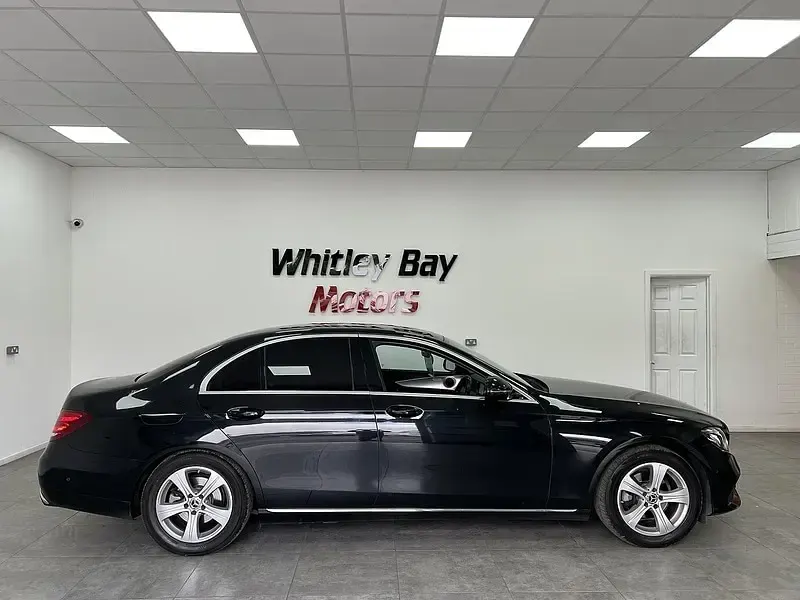 Used Mercedes E200 SE 150 HP (110 kW) 2017 Black Sedan