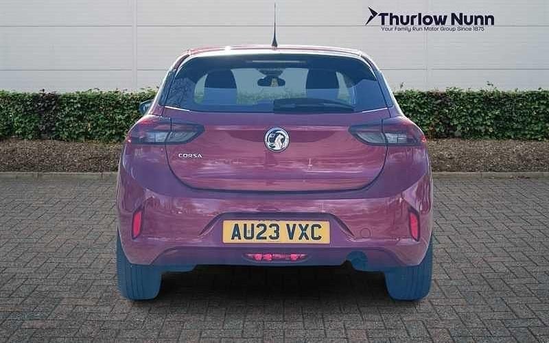 Used Vauxhall Corsa Design Edition 101 HP (74 kW) 2023 Crimson red Hatchback
