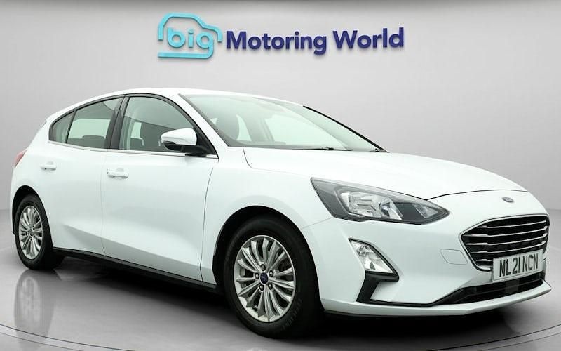 White Used 2020 Ford Focus Titanium Hatchback | £14,500 (Fair price) - Image 1/4