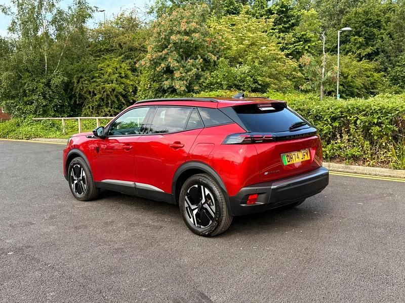 Used Peugeot e-2008 Allure 98 kW (134 HP) 2025 Red SUV