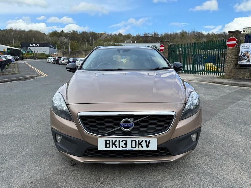 Used Volvo V40 SE 2013 Bronze Hatchback