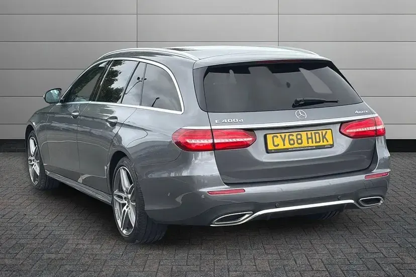 Used Mercedes E400 AMG line 335 HP (246 kW) 2018 Selenite grey Estate