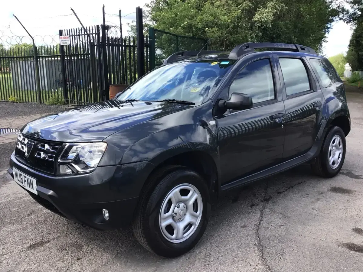 Usado Dacia Duster 114 CV (83 kW) 2018 Gris SUV