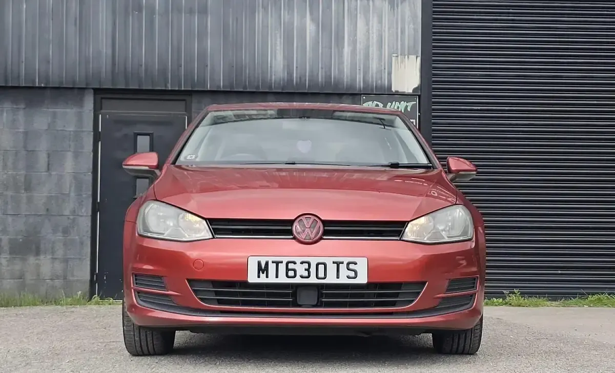 Used VW Golf VII SE 2013 Red Hatchback