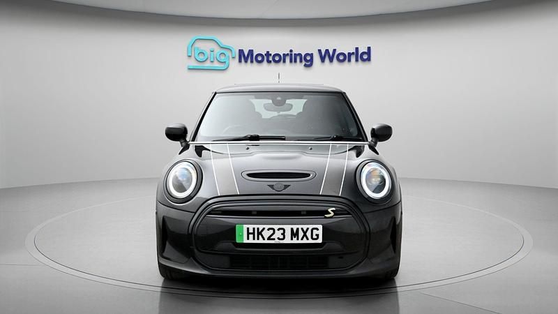 Used Mini Cooper SE Hatch 133 kW (181 HP) 2023 Hatchback
