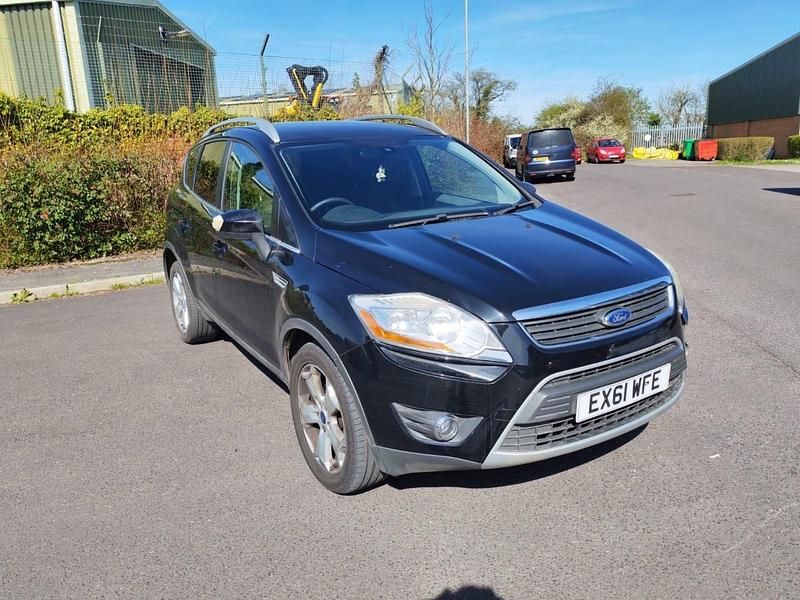 Used Ford Kuga Titanium 163 HP (119 kW) 2011 Black SUV