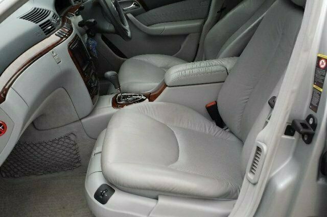 Used Mercedes S320 204 HP (150 kW) 2003 Sedan