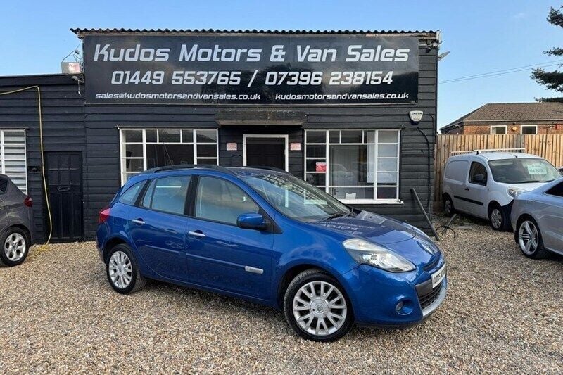 Used 2010 Renault Clio II Dynamique Estate | £2,495 (Expensive) - Image 1/1