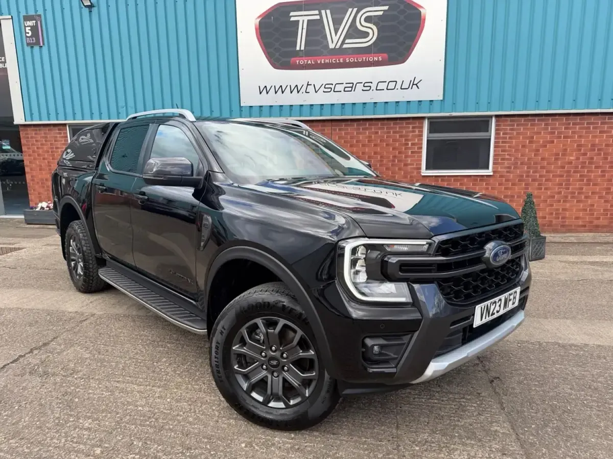 Begagnad Ford Ranger Wildtrack 2023 Svart Pickup