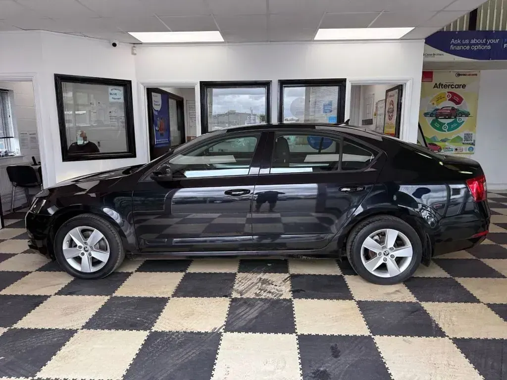 Used Skoda Octavia SE 115 HP (84 kW) 2019 Black Hatchback