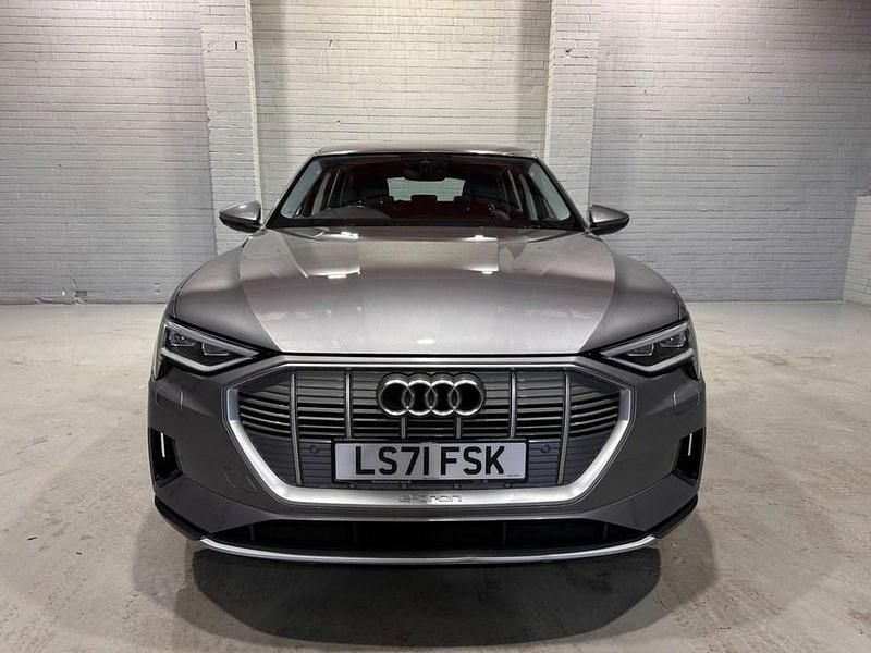 Used Audi e-tron Advanced 11 kW (15 HP) 2021 Grey SUV
