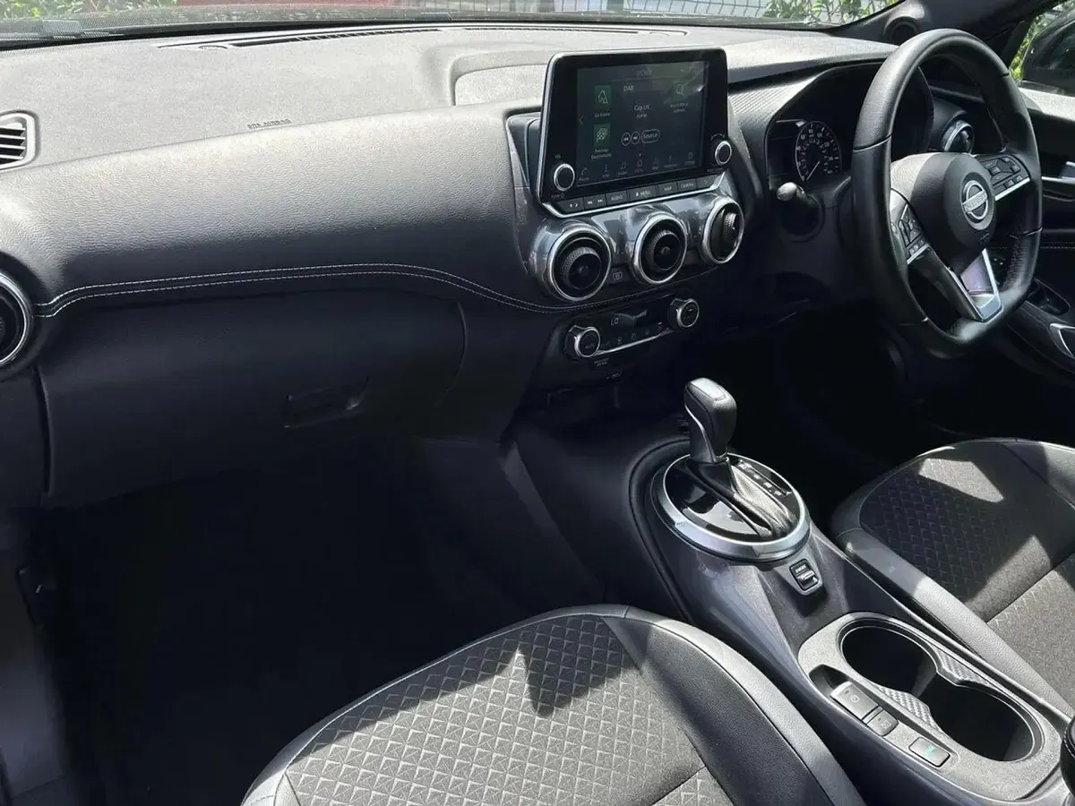 Usado Nissan Juke N-Connecta 143 HP (105 kW) 2023 Preto SUV