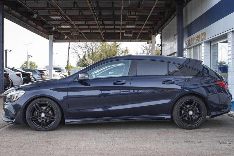 Used Mercedes CLA200 AMG line 2017 Blue Estate
