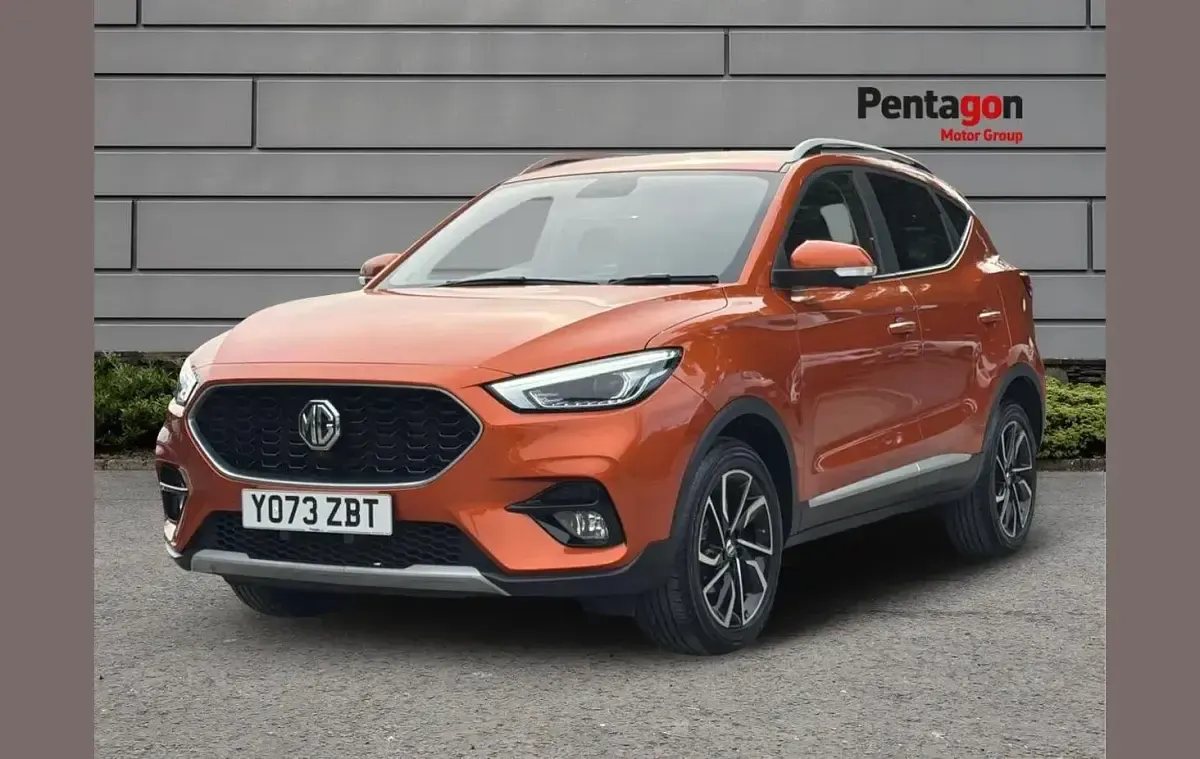 Used MG ZS Exclusive 105 HP (77 kW) 2024 Orange SUV