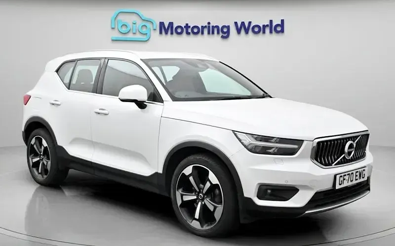 Usado Volvo XC40 Inscription 197 HP (144 kW) 2021 SUV