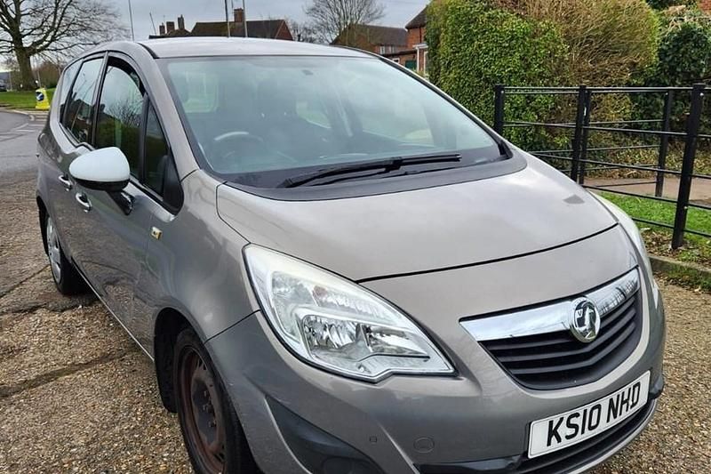 Used Vauxhall Meriva 100 HP (73 kW) 2010 Brown MPV