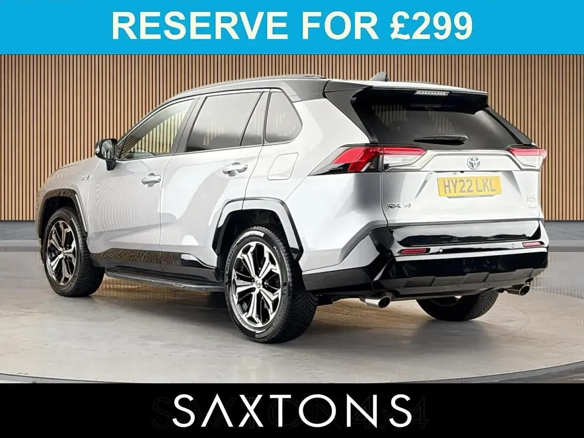 Used Toyota RAV4 Hybrid 2022 Silver SUV