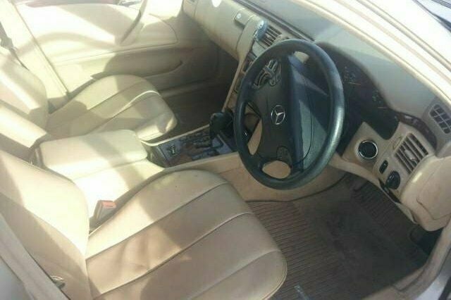 Used Mercedes E220 Classic 2002 Sedan