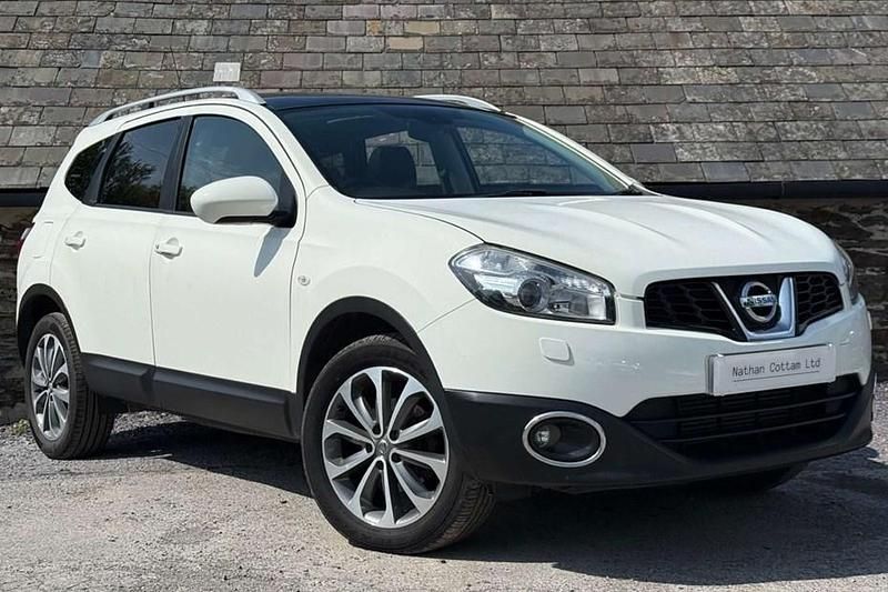 Used 2011 Nissan Qashqai +2 Tekna SUV | £4,495 (Fair price) - Image 1/1