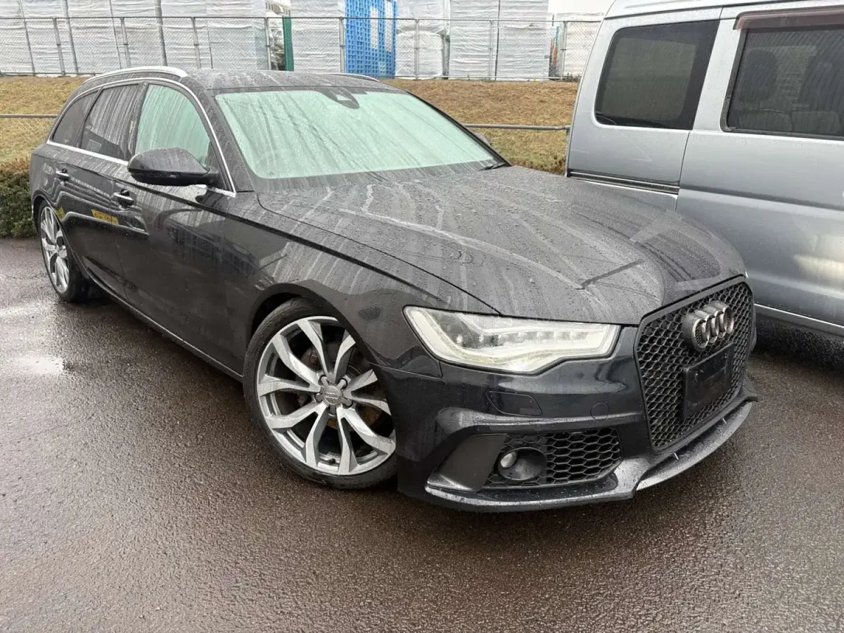 Usado Audi A6 204 HP (150 kW) 2012 Preto Sedan