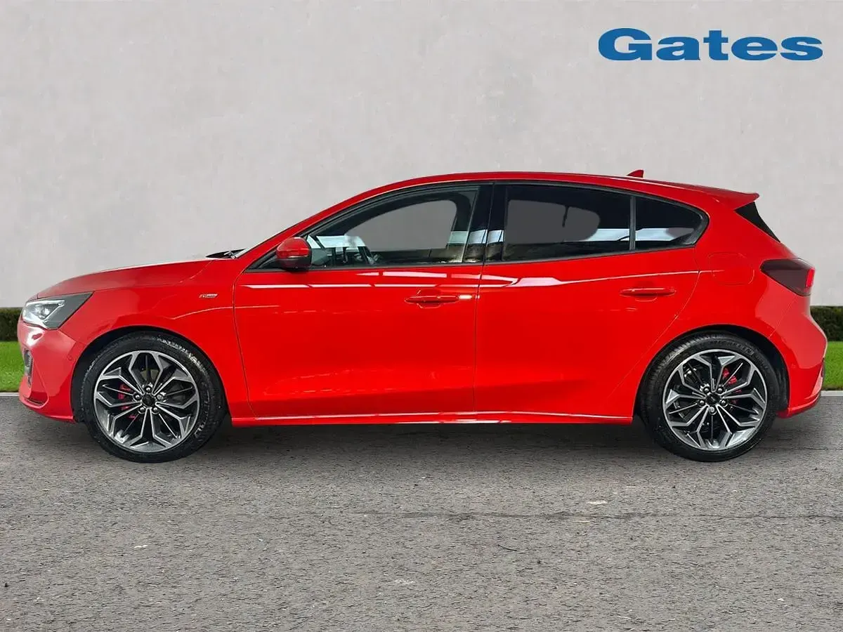 Used Ford Focus ST-Line X 2026 Red Hatchback