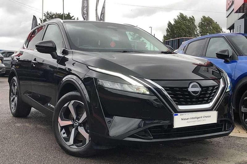 Black Used 2023 Nissan Qashqai N-Connecta SUV | £21,999 (Good price) - Image 1/4