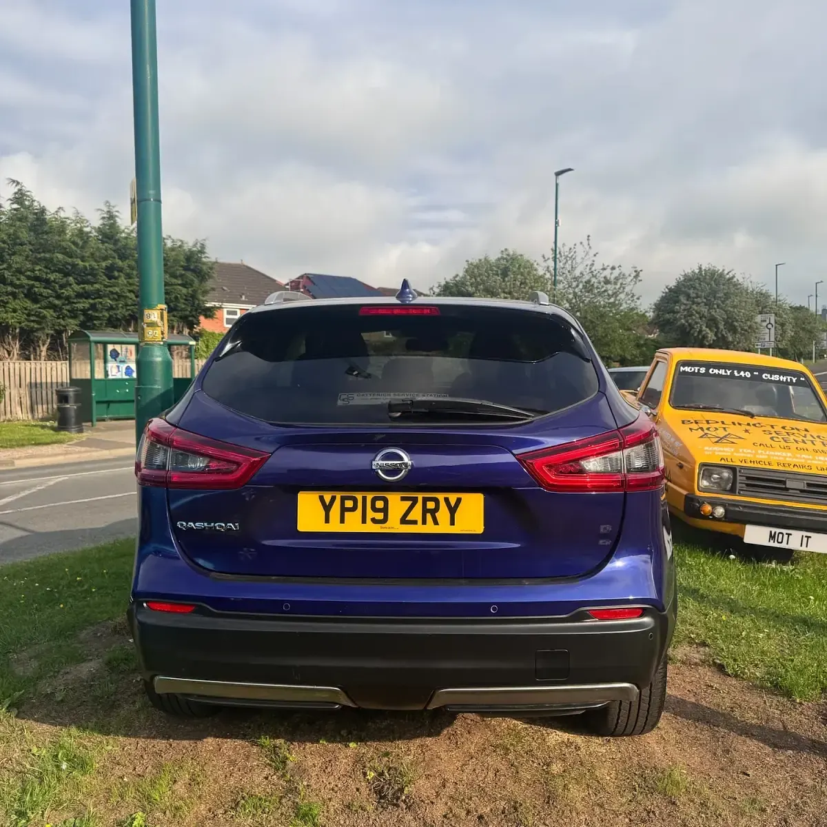 Used Nissan Qashqai N-Connecta 115 HP (84 kW) 2019 Blue SUV