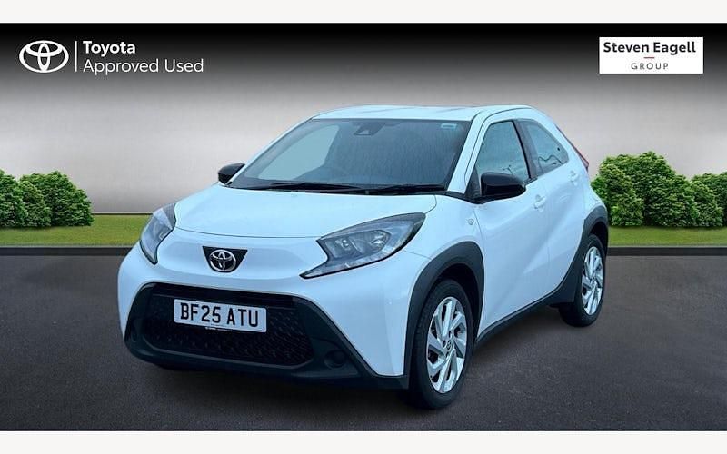 Used Toyota Aygo X PURE 72 HP (52 kW) 2025 SUV