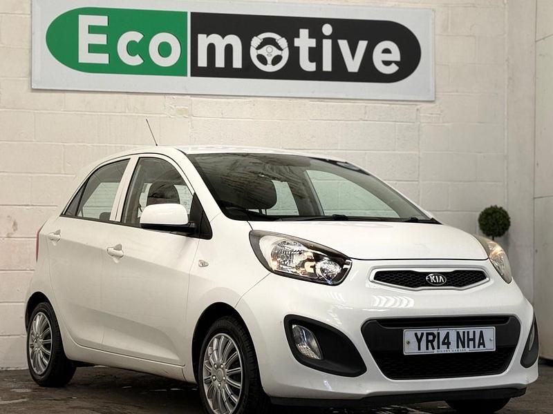 Used Kia Picanto 68 HP (50 kW) 2014 White Hatchback