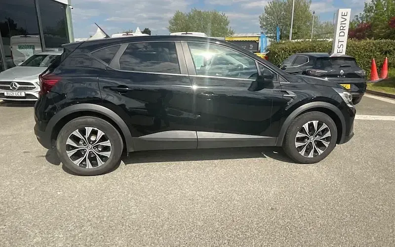 Second-hand Renault Captur Evolution 91 CP (66 kW) 2024 SUV