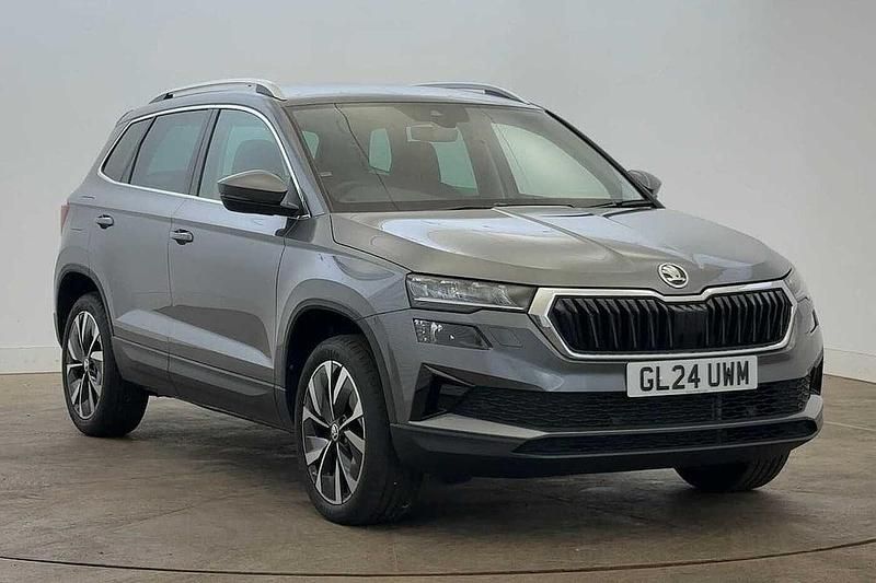 Graphite grey metallic Used 2024 Skoda Karoq SE L SUV | £21,495 (A bit pricey) - Image 1/4