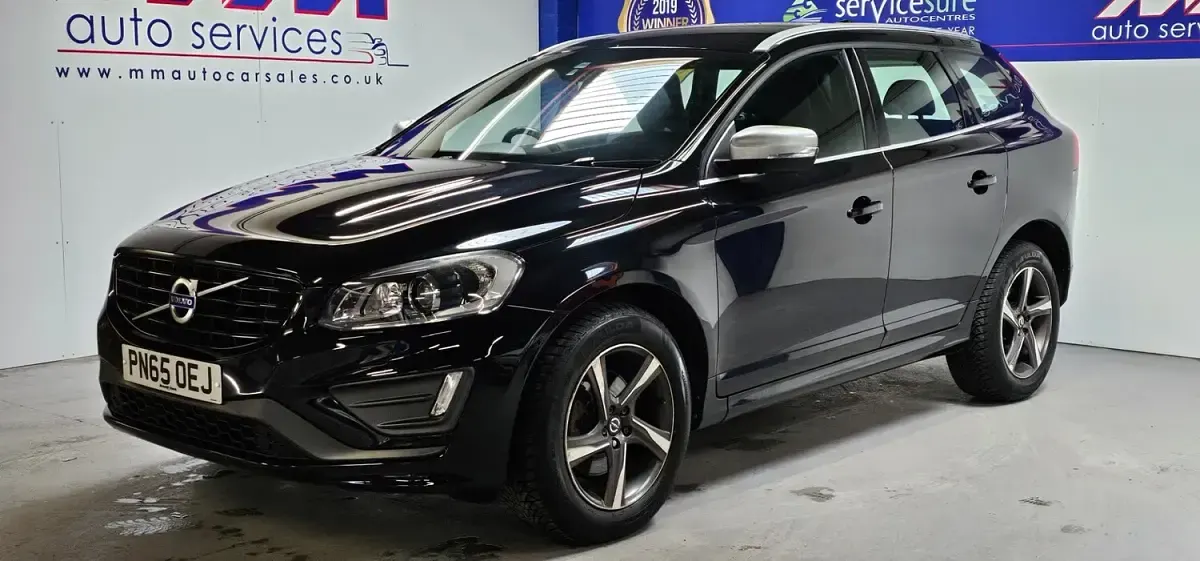 Used Volvo XC60 R-Design 190 HP (139 kW) 2015 Black SUV