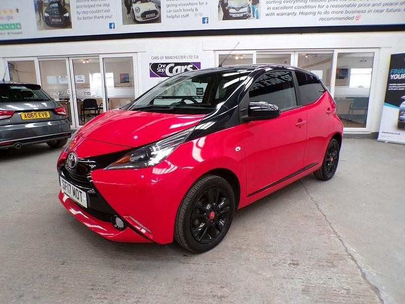 Used Toyota Aygo X-cite 69 HP (50 kW) 2017 Red Hatchback