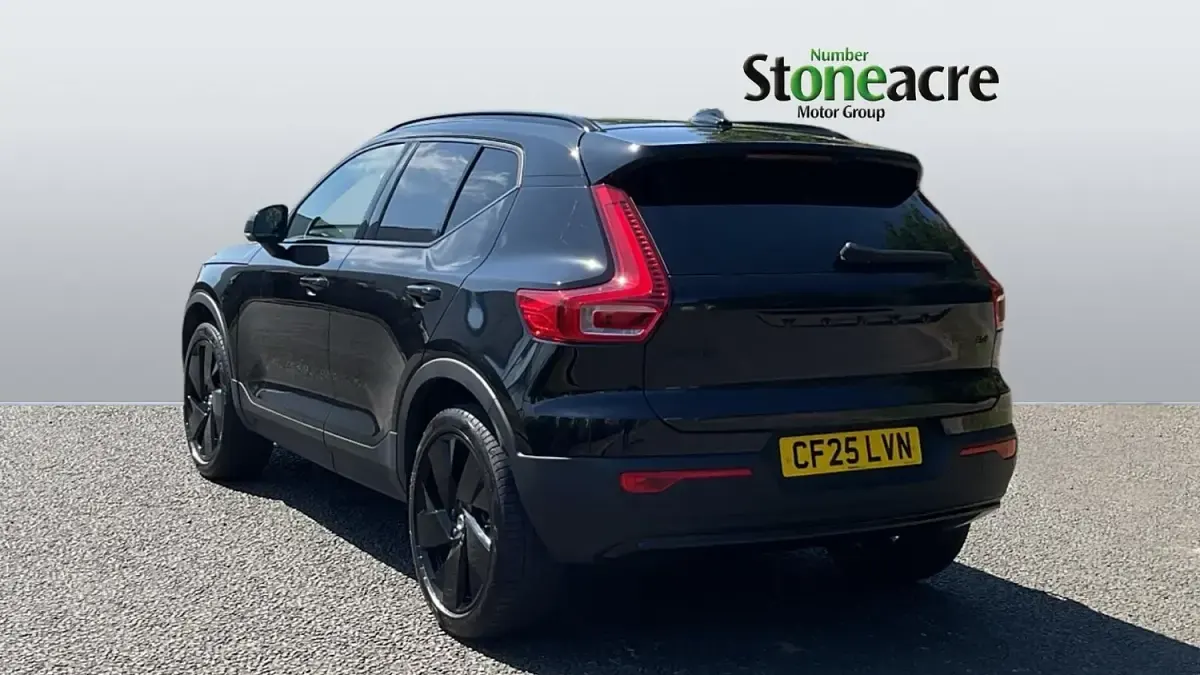 Used Volvo XC40 Plus 194 HP (142 kW) 2025 Black SUV