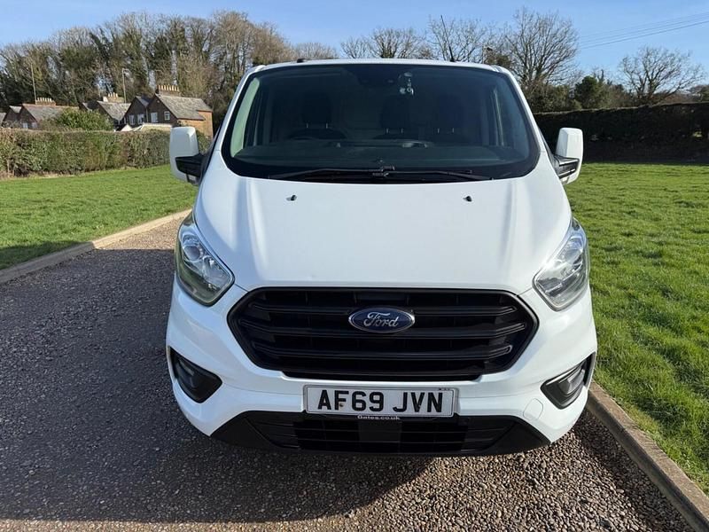 Begagnad Ford Transit Custom Trend 105 HK (77 kW) 2019 Vit Van