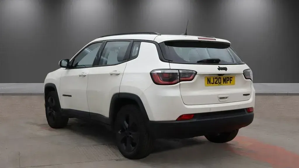Used Jeep Compass Night Eagle 140 HP (102 kW) 2020 White SUV