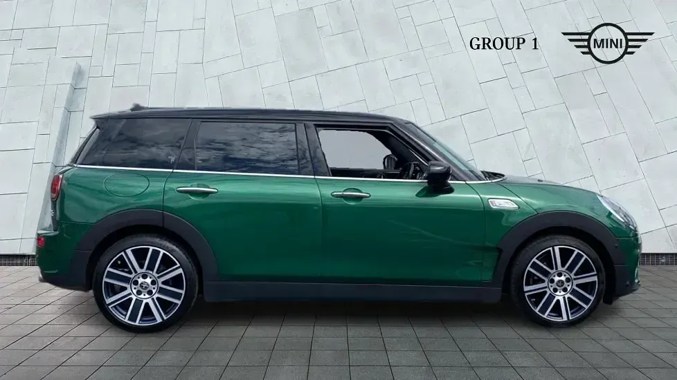 Used Mini Cooper S Clubman Exclusive 176 HP (129 kW) 2022 Green Estate