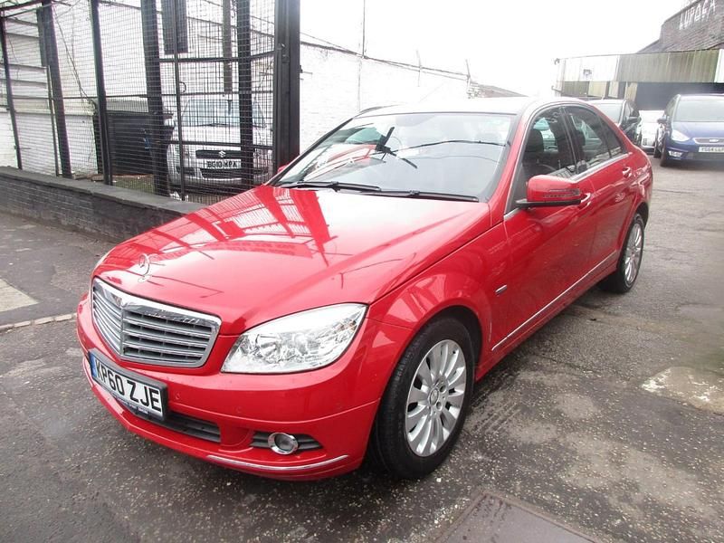 Used Mercedes C180 Elegance 156 HP (114 kW) 2010 Red Sedan