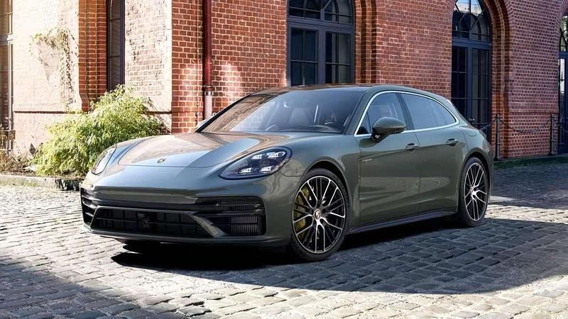 Green Used 2023 Porsche Panamera S E-Hybrid Sport Turismo Sedan | £104,990 - Image 1/4