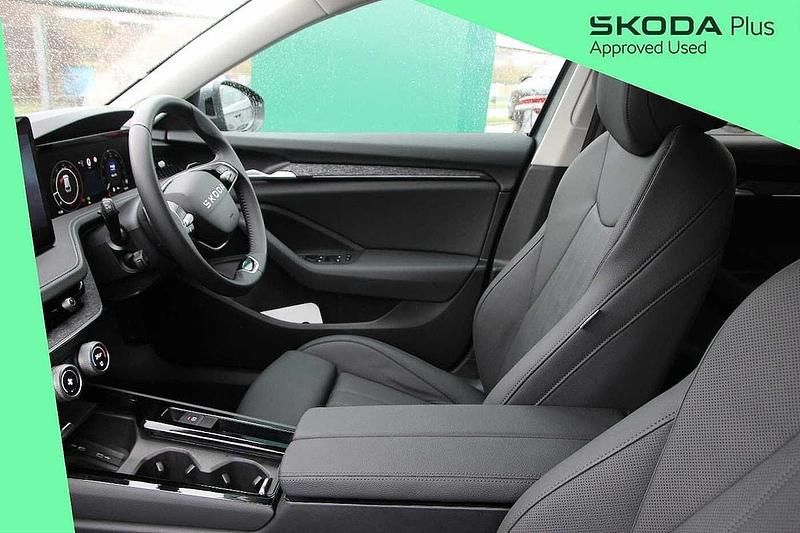 Used Skoda Superb SE L 150 HP (110 kW) 2025 Graphite grey metallic Estate