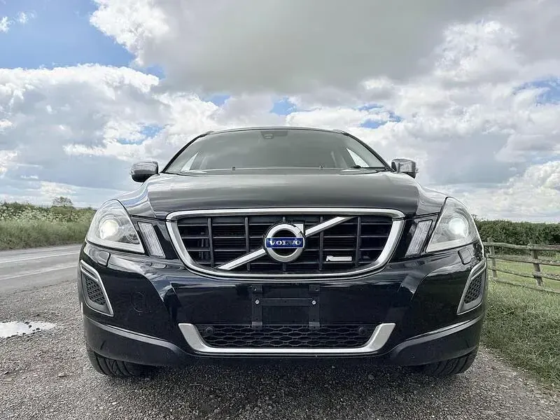 Used Volvo XC60 R-Design 2026 Black SUV