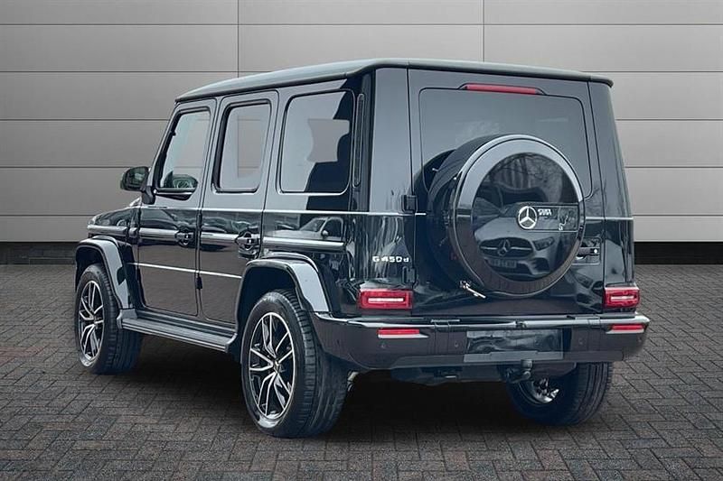 Used Mercedes G450 AMG Line Premium Plus 367 HP (269 kW) 2025 Obsidian black SUV