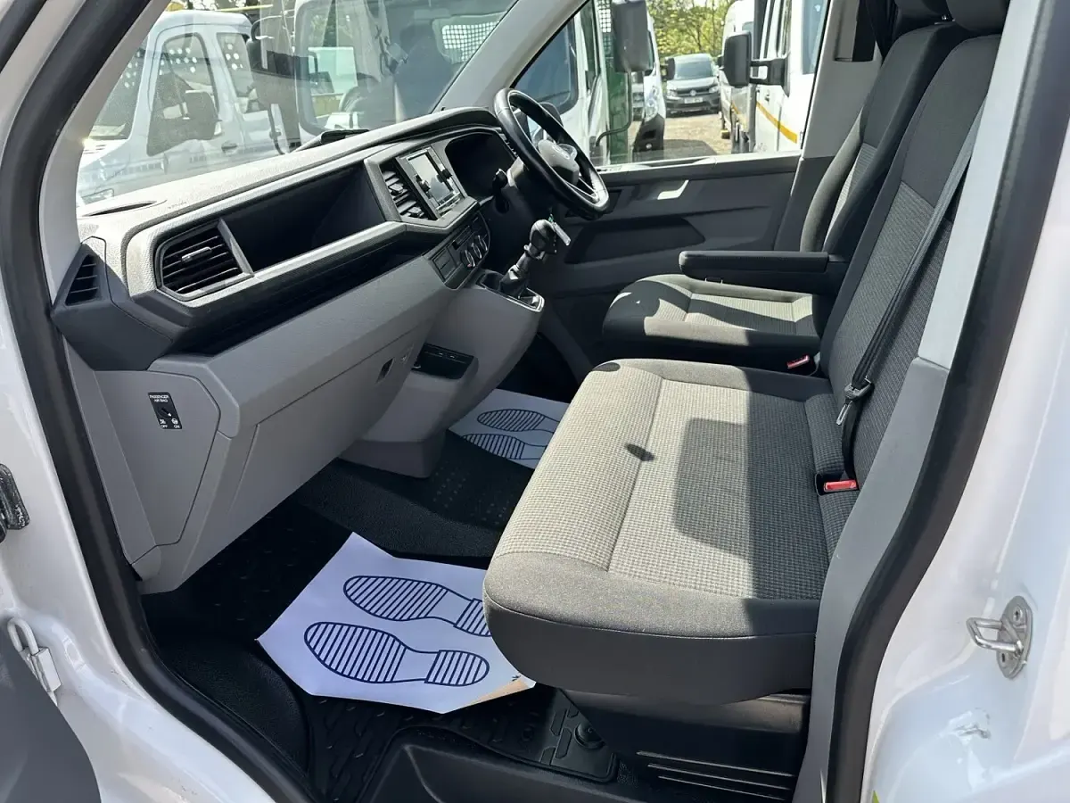 Used VW Transporter 2021 White Van