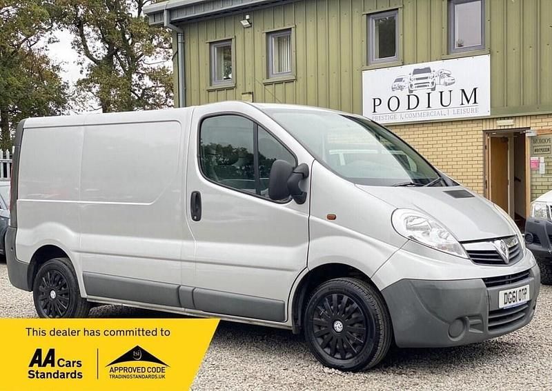 Silver Used 2011 Vauxhall Vivaro Van | £4,990 (Fair price) - Image 1/3