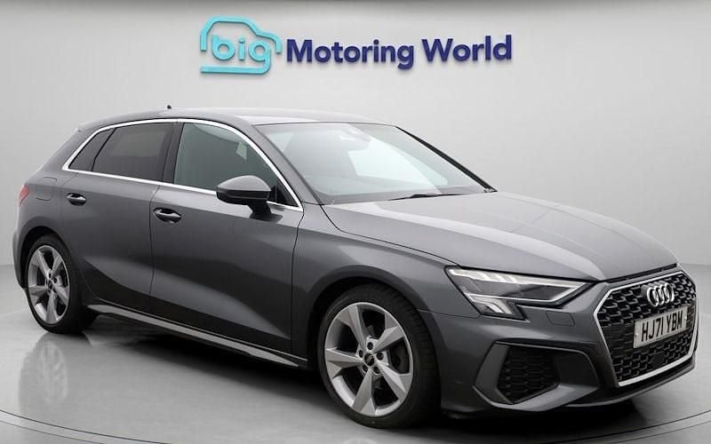 Used Audi A3 Sportback S-Line 150 HP (110 kW) 2024 Hatchback