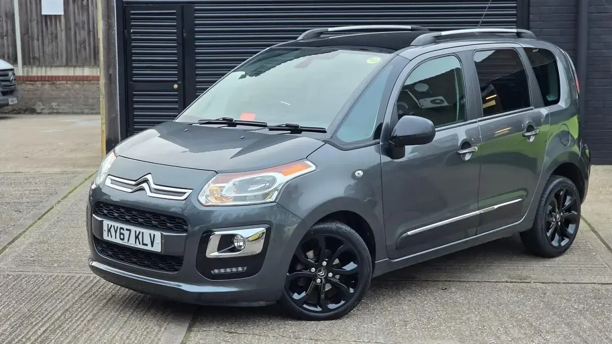 Used Citroën C3 Picasso Platinum 100 HP (73 kW) 2017 Grey MPV