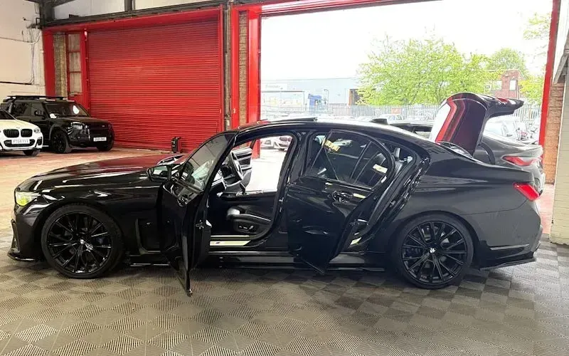 Used BMW 740 M Sport 320 HP (235 kW) 2019 Black Sedan
