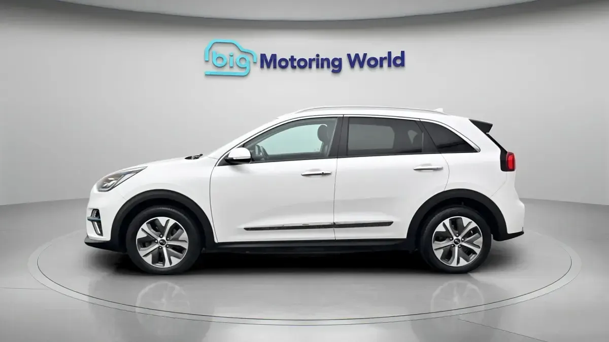 Used Kia e-Niro 147 kW (201 HP) 2021 SUV
